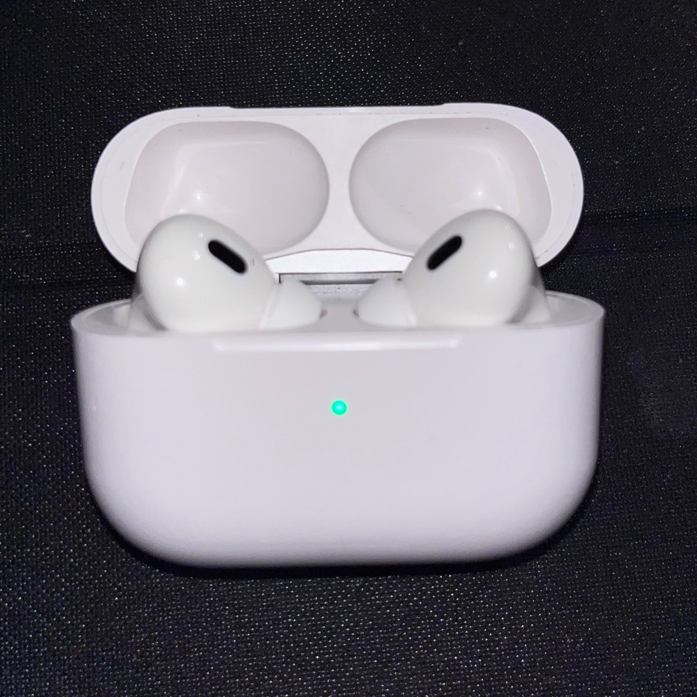 AirPods Pro (2nd Gen) and Case